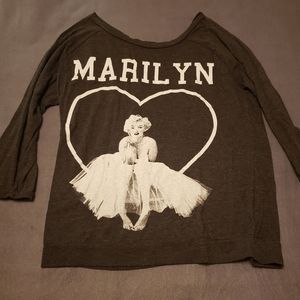 Marilyn Monroe shirt